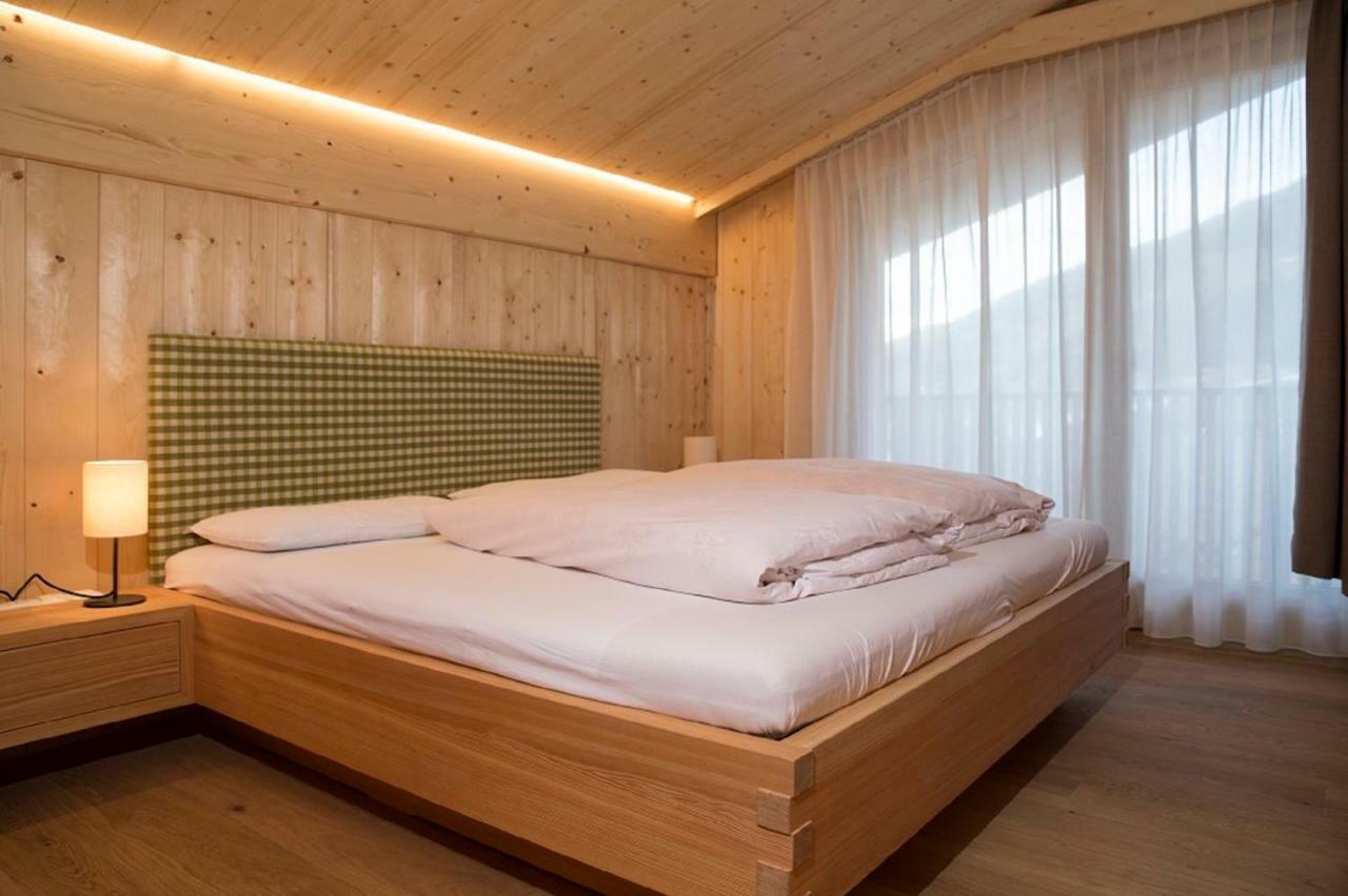 Hotel Schoenblick Sexten ภายนอก รูปภาพ